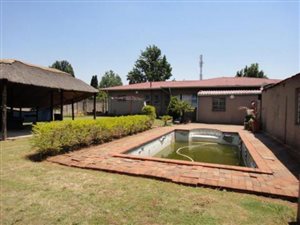 3 Bed House in Ncandu Park