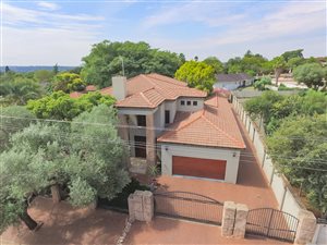 5 Bed House in Eldoraigne