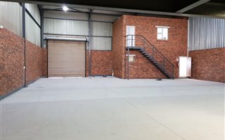 474 m² Industrial space in Airport Park