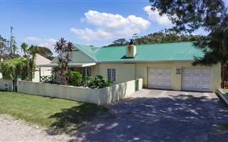3 Bedroom House in Port Alfred