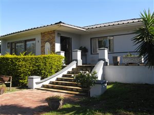 4 Bed House in De Zoete Inval