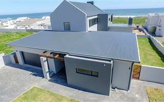 3 Bedroom House in Yzerfontein