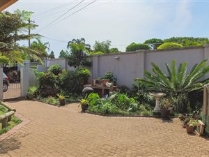 3 Bed House in Woodside