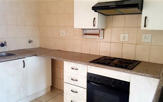 2 Bedroom Apartment in Florentia