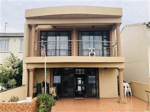 3 Bed House in Grove End