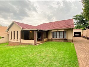 3 Bed House in Blairgowrie