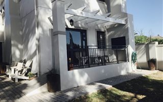 3 Bedroom Townhouse in Durbanville