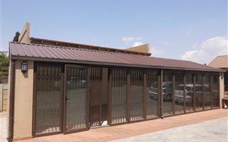 150 m² Office Space in Noordwyk