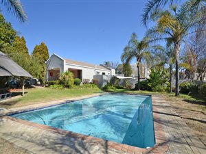 3 Bed Apartment in Edenburg