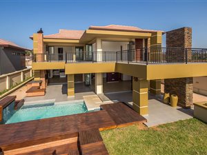 4 Bedroom House in Izinga Estate