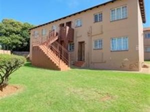 3 Bed Apartment in Grobler Park
