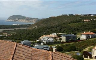 518 m² Land available in Whale Rock