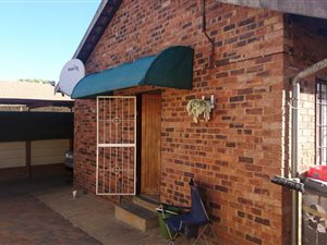 2 Bed House in Elandspoort