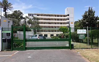 2 Bedroom Apartment in Rosebank