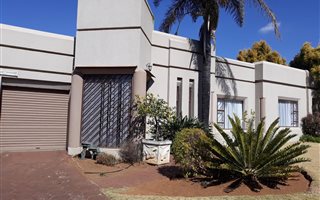 3 Bedroom House in Randpoort