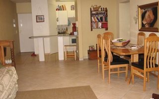 2 Bedroom Simplex in Clubview