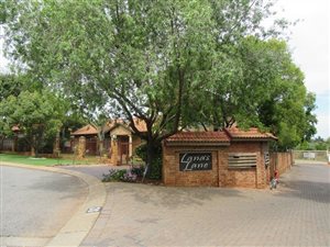 2 Bed Simplex in Clubview