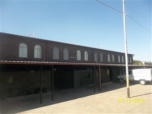 2 Bed Townhouse in Witpoortjie