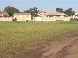 586 m² Land available in Esikhawini