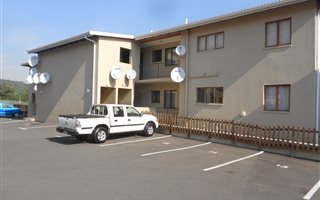 2 Bedroom Simplex in Sea View
