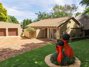 4 Bedroom House in Pierre van Ryneveld