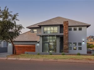 4 Bed House in The Hills