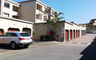 3 Bedroom Apartment in Umdloti Beach