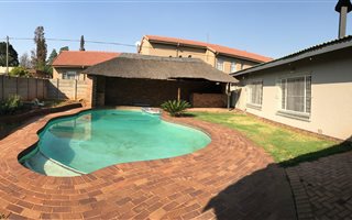 3 Bedroom House in Birchleigh