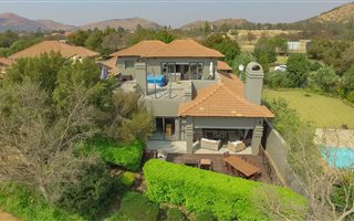 4 Bedroom House in Pecanwood
