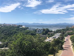 1893 m² Land available in The Heads