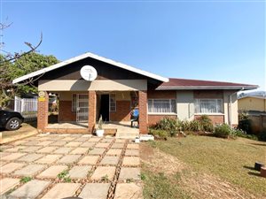 3 Bed House in Woodlands