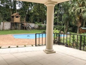 4 Bed House in Cowies Hill