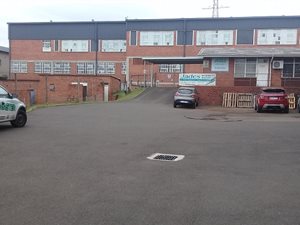 622 m² Industrial space in New Germany