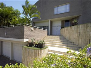4 Bed House in Kenville