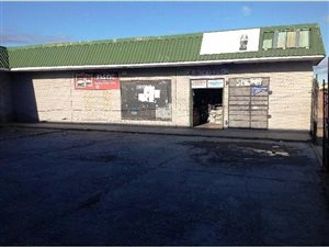 Retail space in Rosemoor