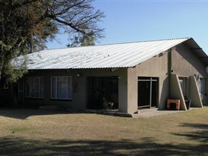 8 ha Farm in Modimolle