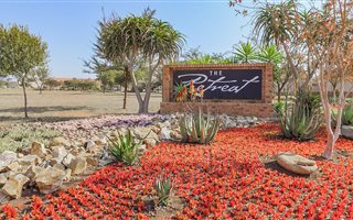 3 Bedroom House in Hazeldean (Silverlakes Surroundings)