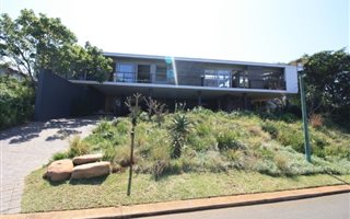 4 Bedroom House in Simbithi Estate