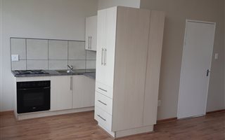 1 Bedroom Apartment in Eureka