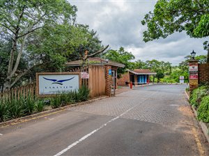 1 Bed Apartment in Freeland Park