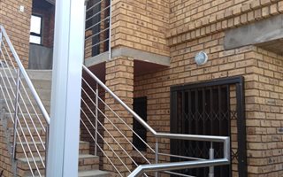 Bachelor apartment in Diepkloof