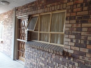 1 Bed Apartment in Silverton
