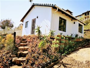 2 Bed House in Southgate