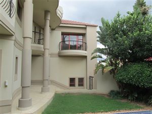 4 Bed House in Bryanston