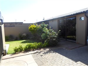 2 Bed House in Diepkloof