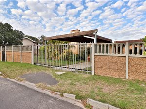 3 Bed House in Mabille Park