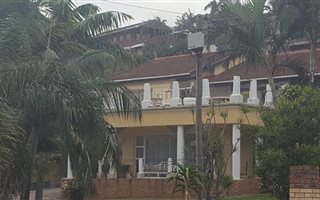 9 Bedroom House in Ocean View