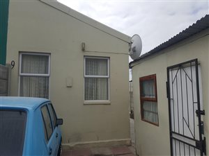2 Bedroom House in Lavender Hill