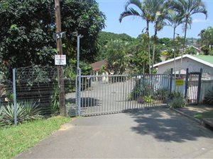 3 Bed Simplex in Clare Estate