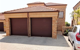 3 Bedroom Townhouse in Amorosa